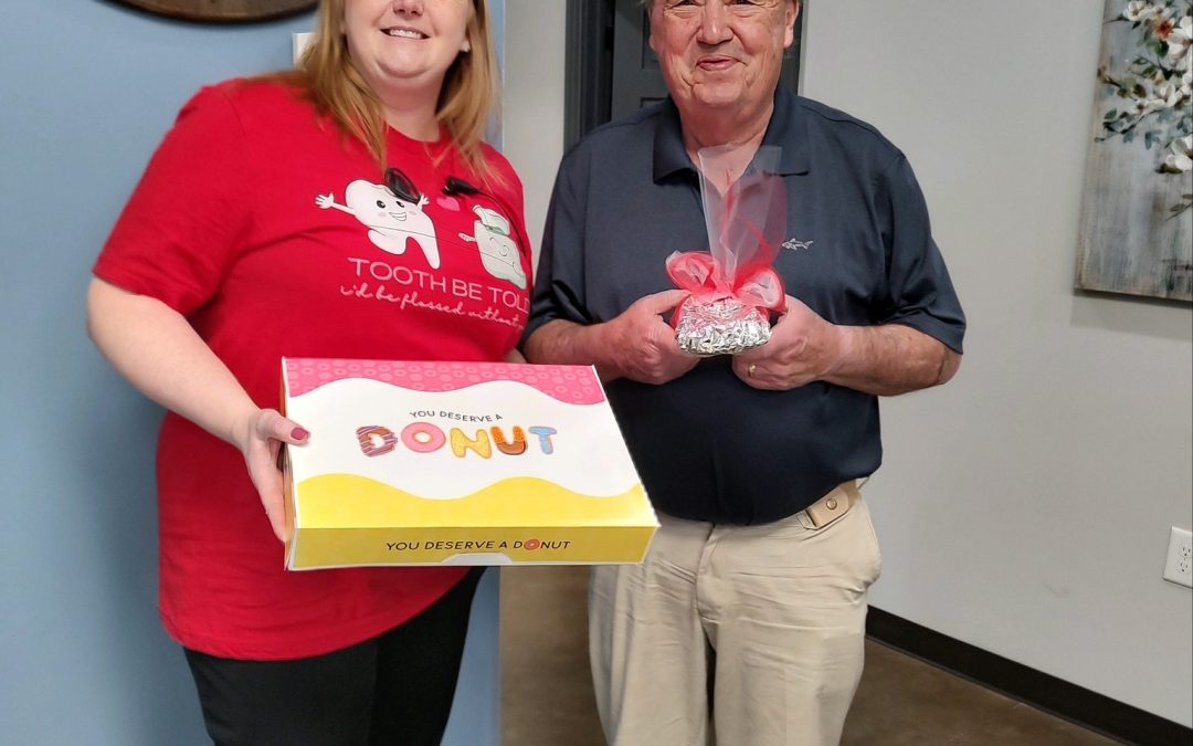 Partial Dentures vs. Dental Bridges: Which Is Right for You in Sylacauga, AL?